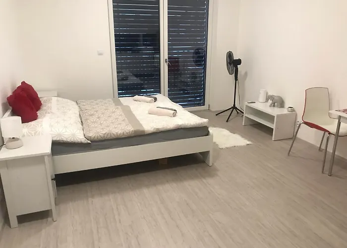 Moderni S Balkonem Brno-kralovo Pole